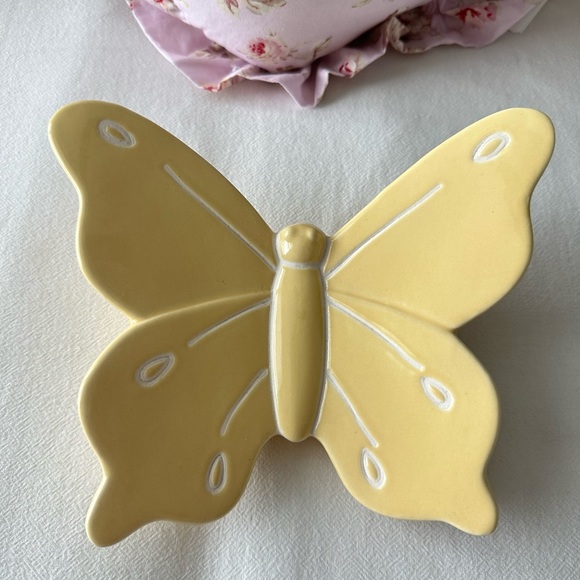 Butterfly spring decor - Picture 2 of 2